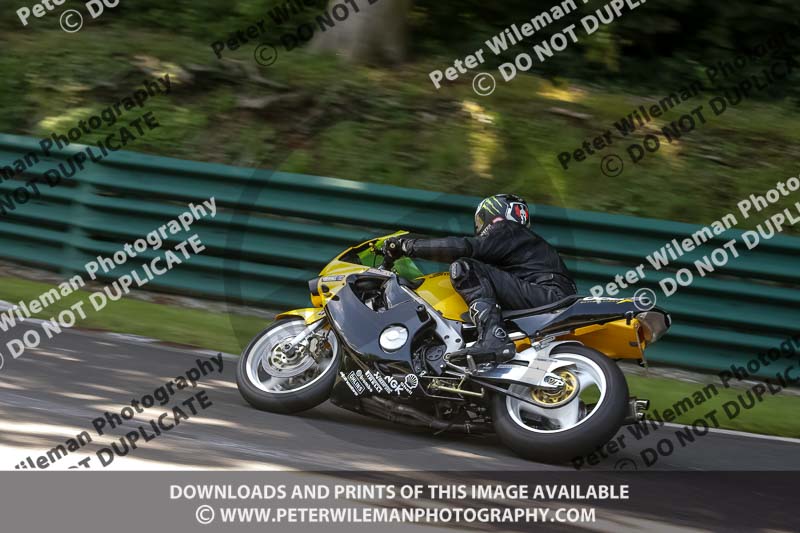 cadwell no limits trackday;cadwell park;cadwell park photographs;cadwell trackday photographs;enduro digital images;event digital images;eventdigitalimages;no limits trackdays;peter wileman photography;racing digital images;trackday digital images;trackday photos